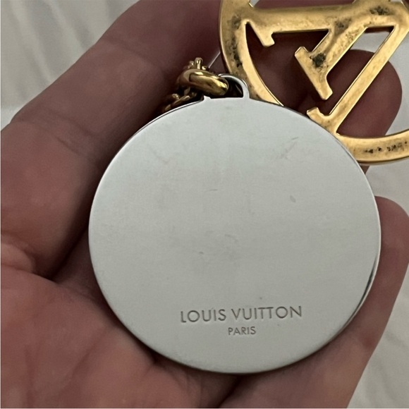 Louis Vuitton Louise Necklace - Picture 15 of 17